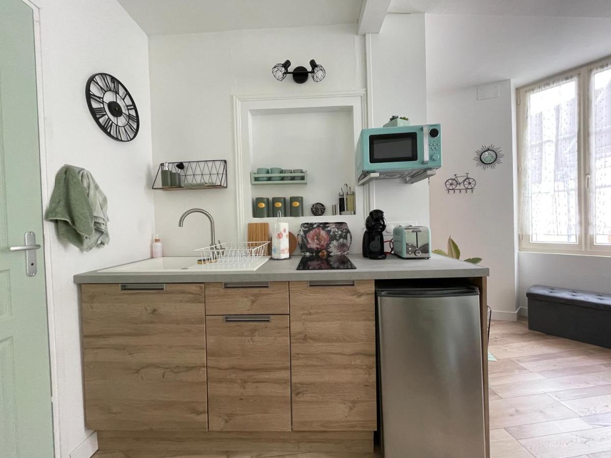 Studio De La Poterie Vermenton Exteriér fotografie
